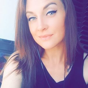 Meet your Posher, Kelli